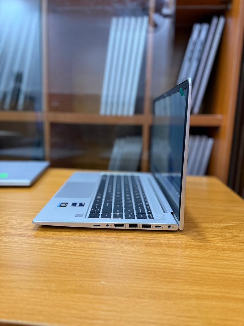 HP ProBook 640 G9 thumbnail 5