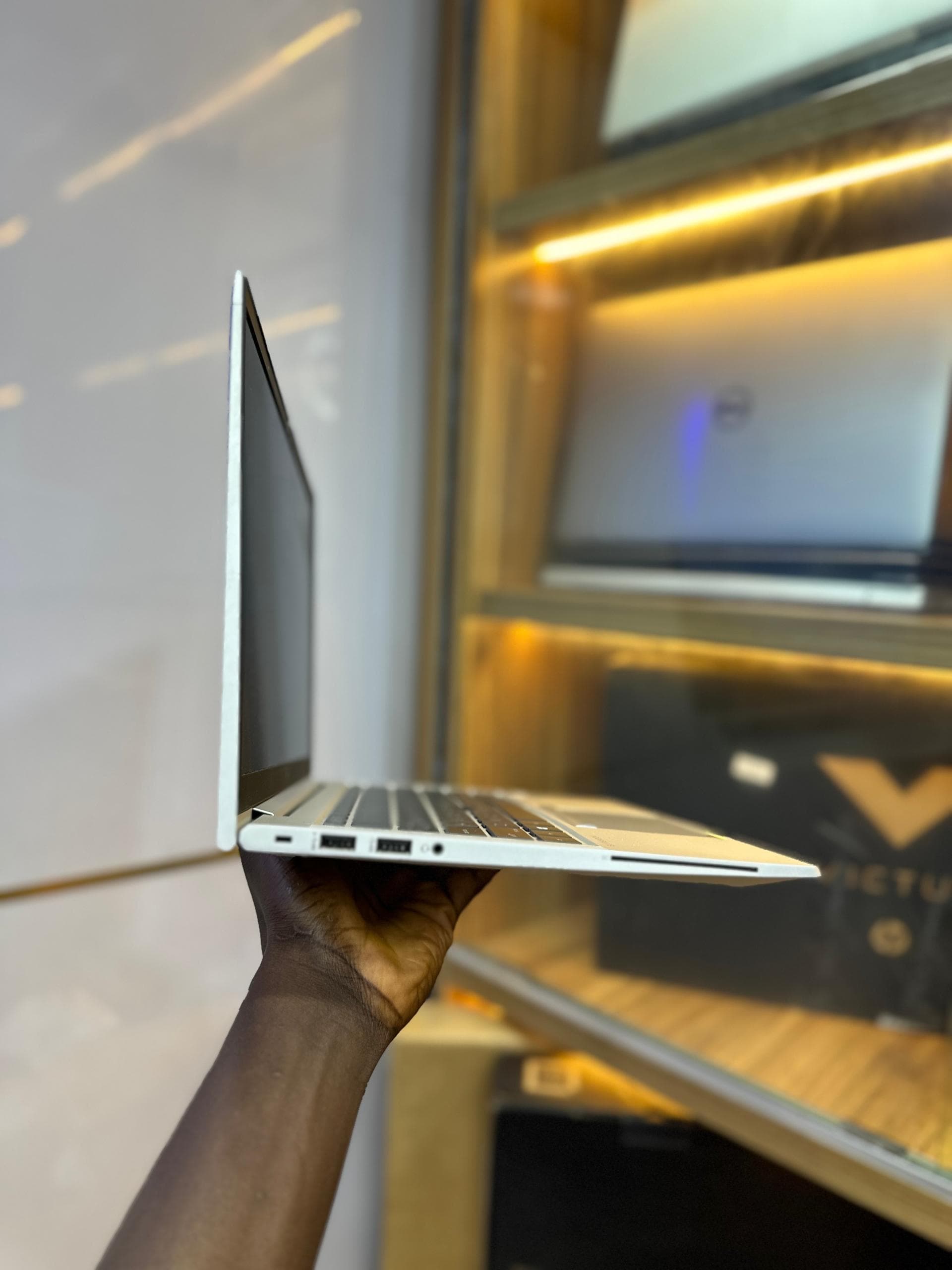 HP Elitebook 840 G7 thumbnail 5
