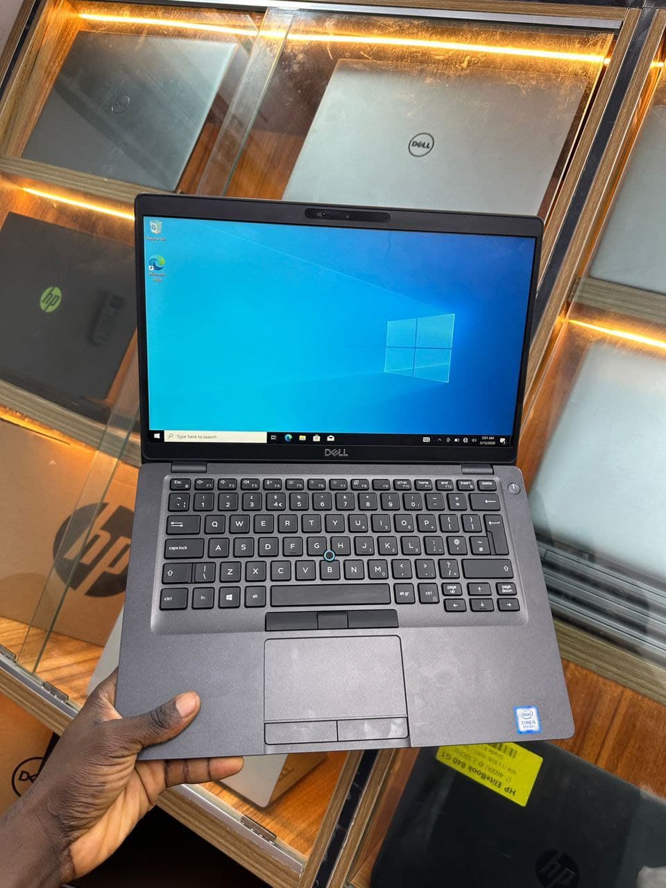 Dell latitude 5400 Touchscreen thumbnail 1