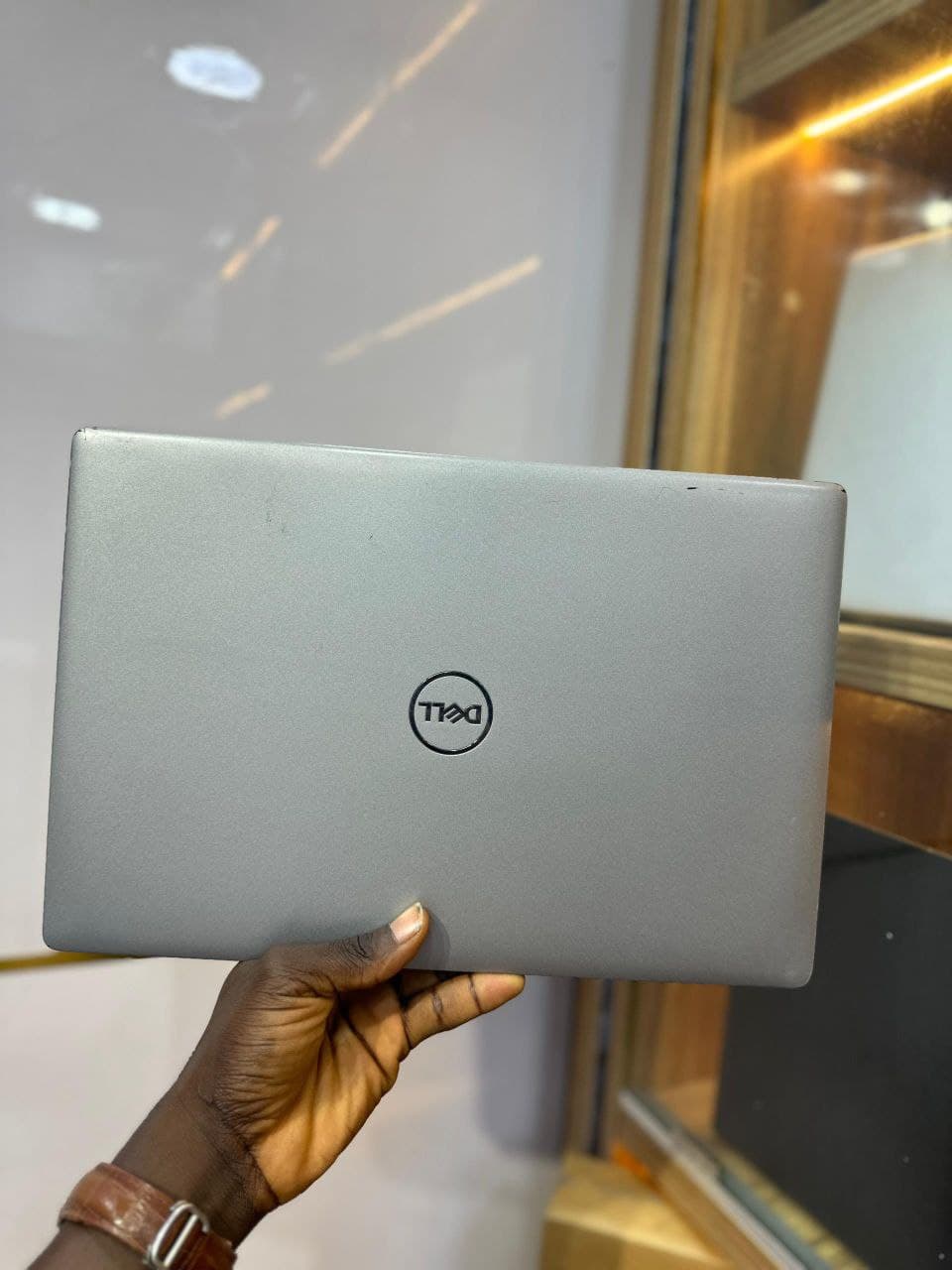 Dell latitude 5410 thumbnail 2