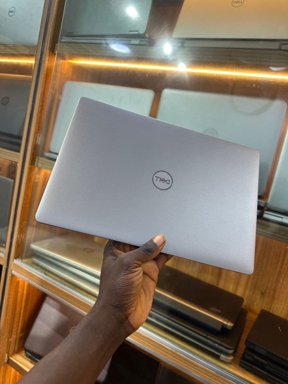 Dell latitude 5310 thumbnail 2