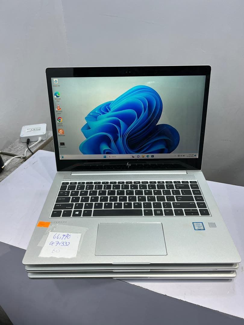 HP Elitebook 1040 g4 thumbnail 1