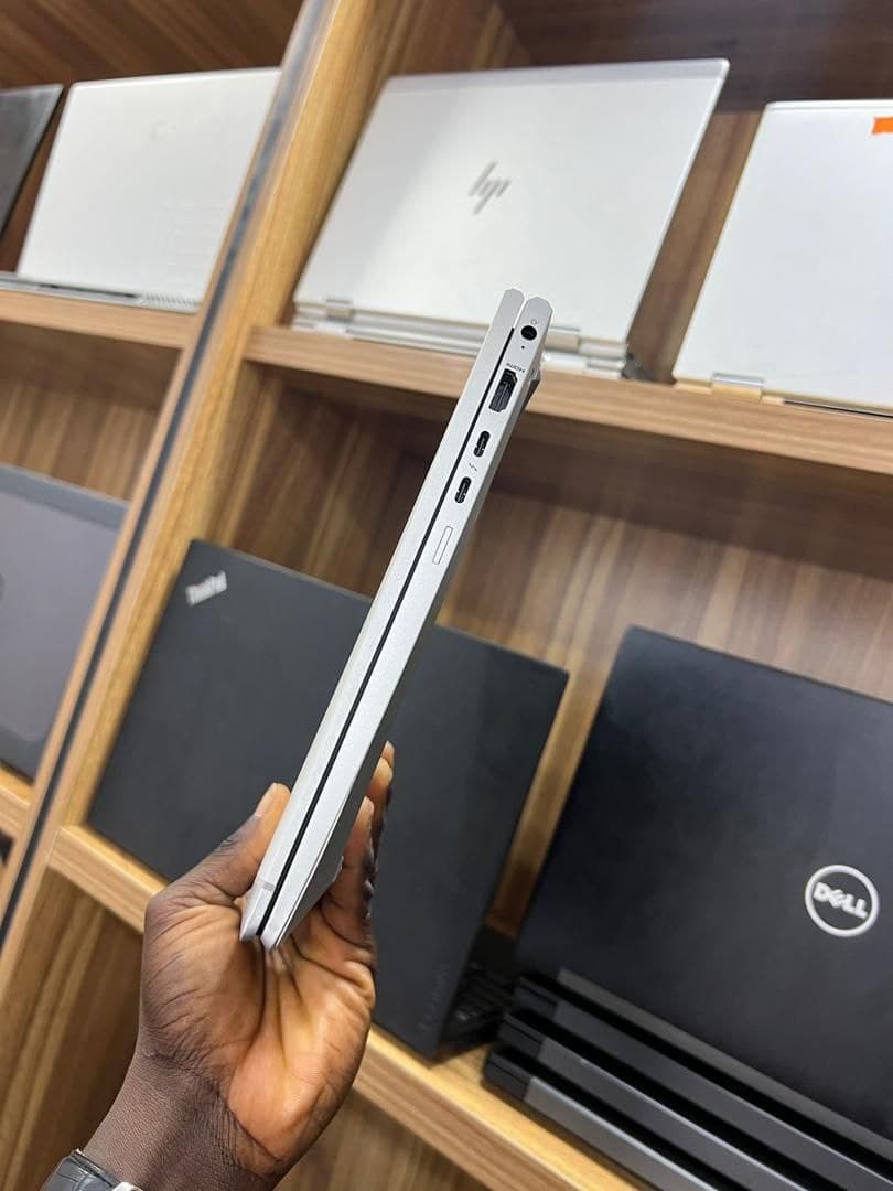 HP Elitebook 830 G7 thumbnail 4