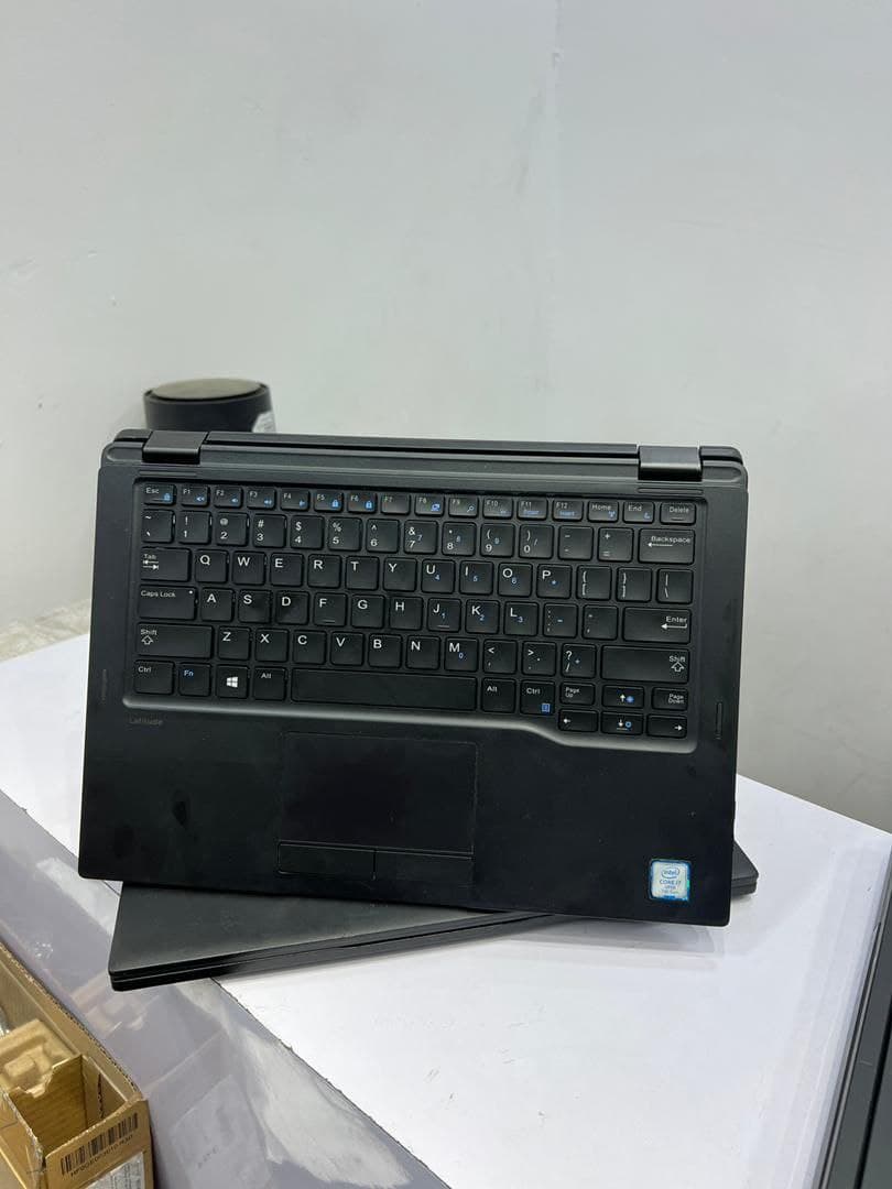 Dell latitude 5289 X360 2in1 thumbnail 3