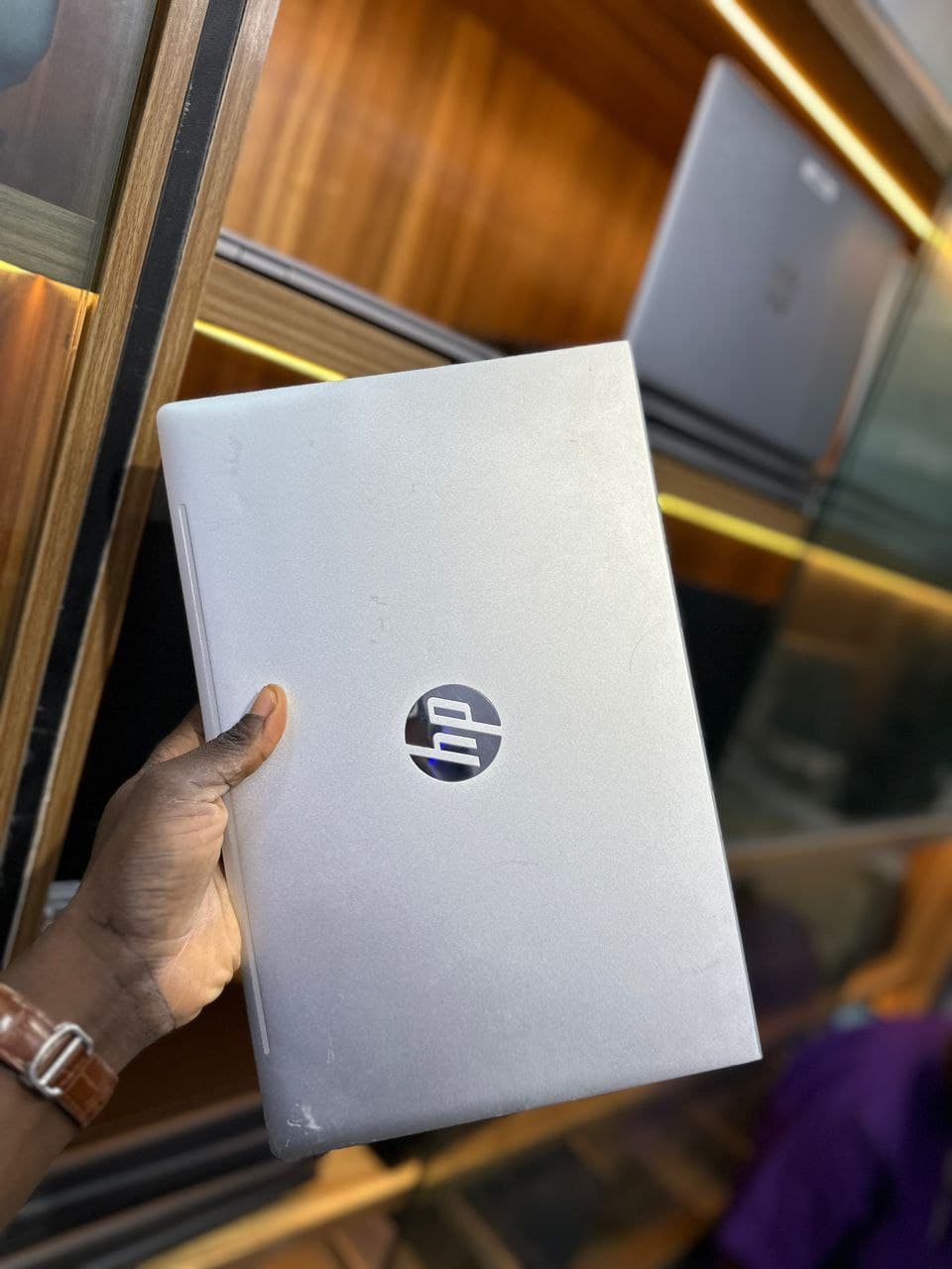 HP ProBook 440 G8 thumbnail 2
