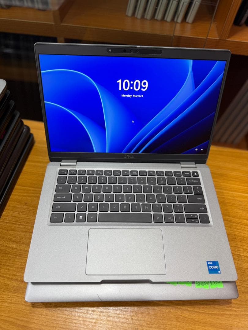 Dell latitude 5330 thumbnail 1