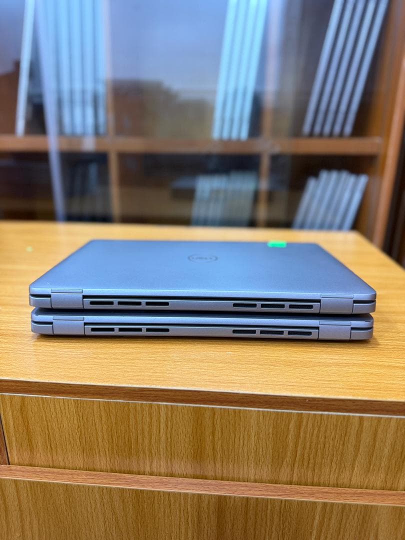 Dell latitude 5440 thumbnail 2