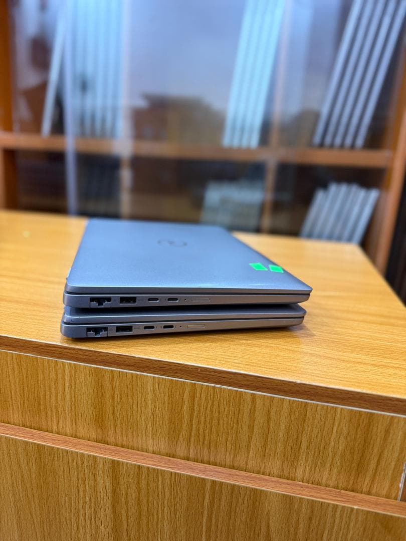 Dell latitude 5440 thumbnail 3
