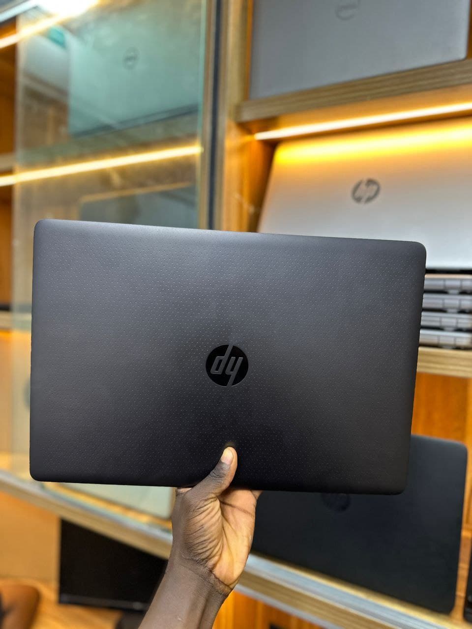 HP Zbook studio G3 Touchscreen thumbnail 3