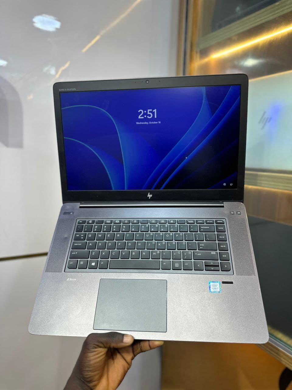 HP Zbook Studio 15 G4 thumbnail 1
