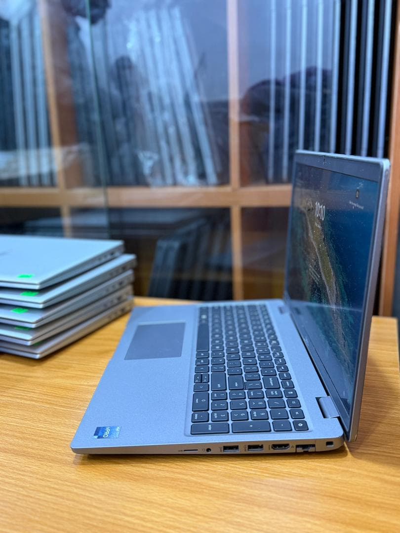 Dell latitude 5530 thumbnail 3