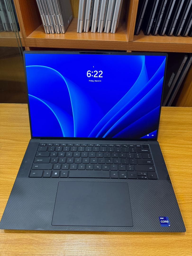 Dell Precision 5570 thumbnail 1
