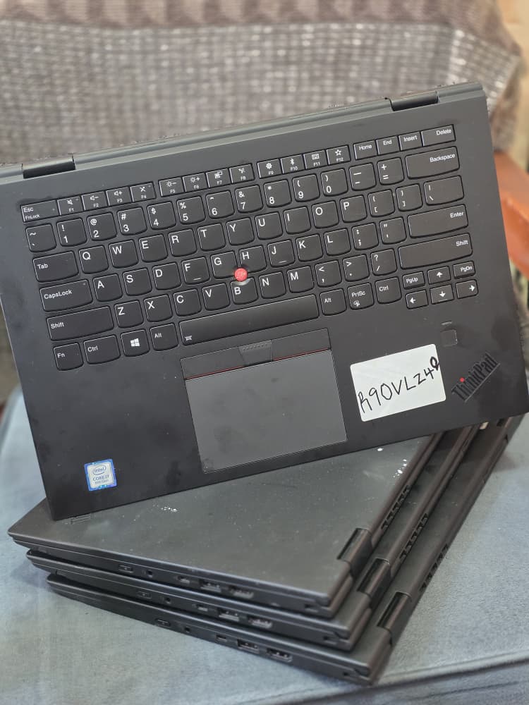Lenovo Yoga X1 — photo 2