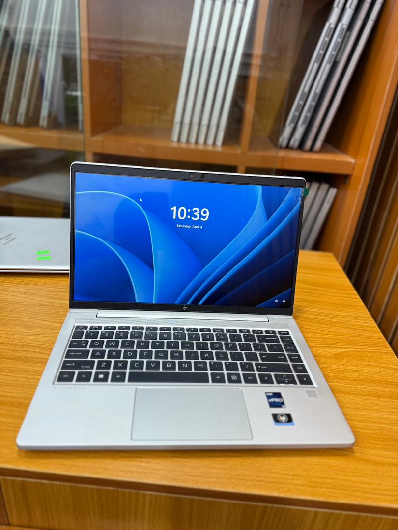 HP ProBook 640 G9 — photo 1