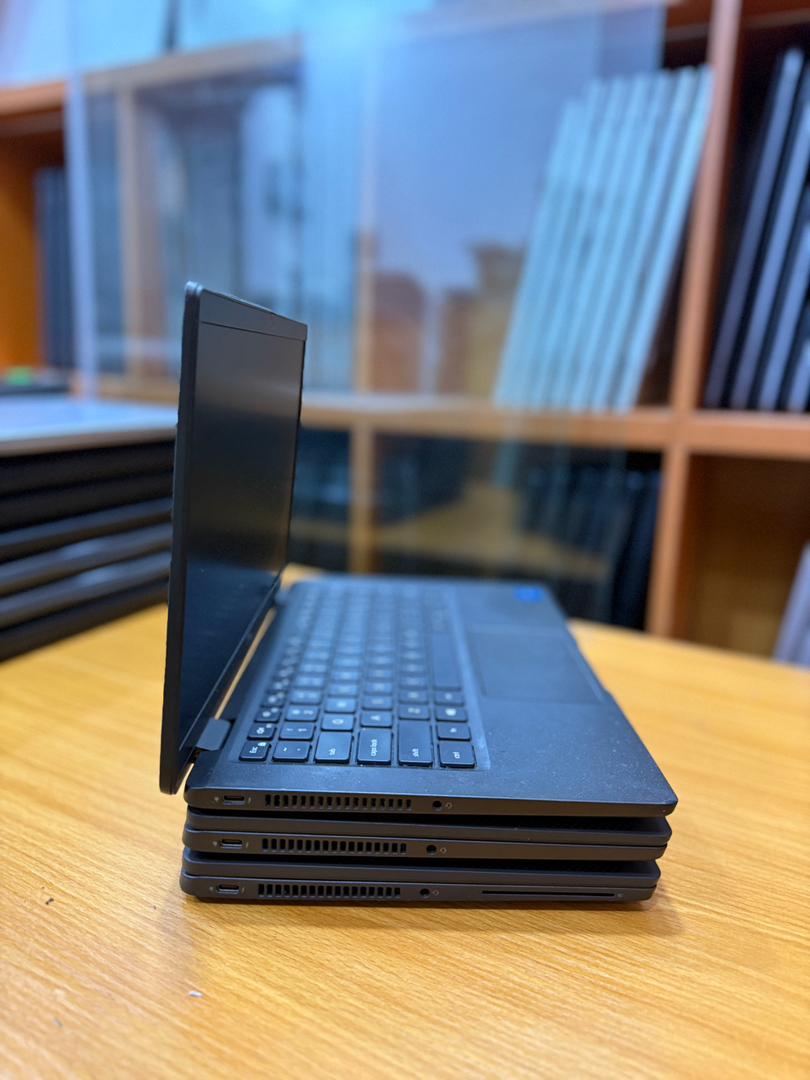 Dell latitude 7320 — photo 4