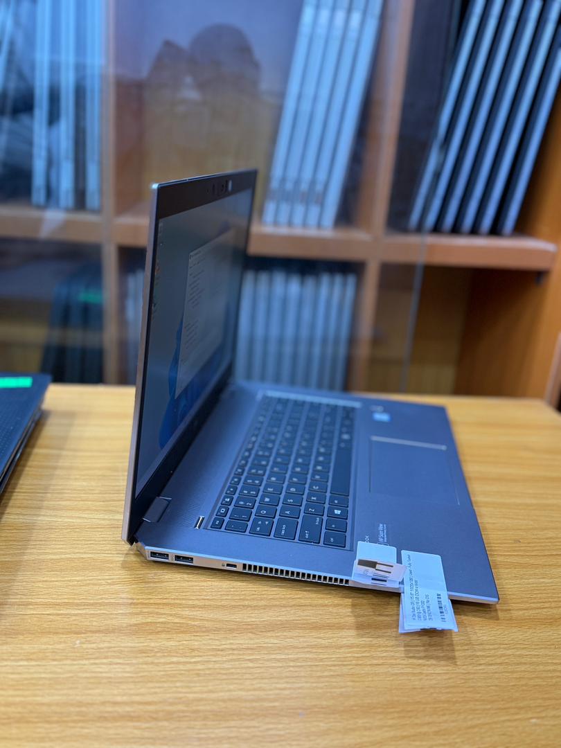 HP Zbook studio g5 — photo 3