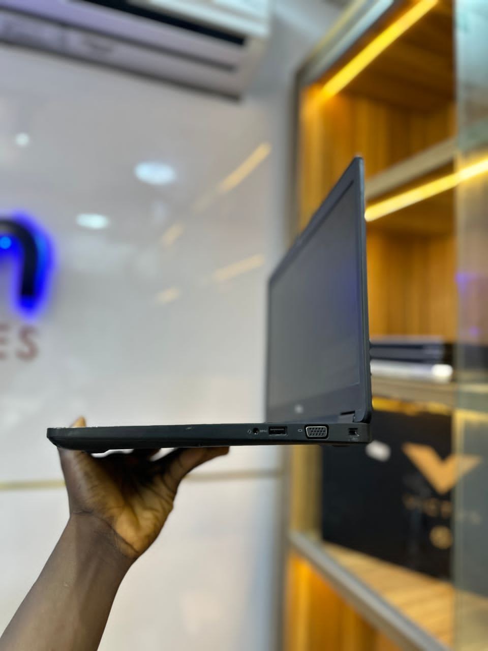 Dell latitude 5490 — photo 4