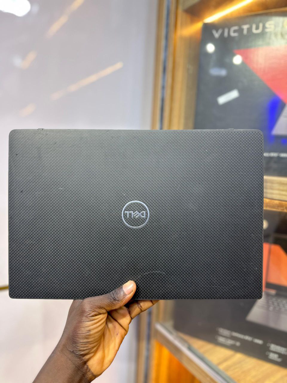 Dell latitude 7400 — photo 2