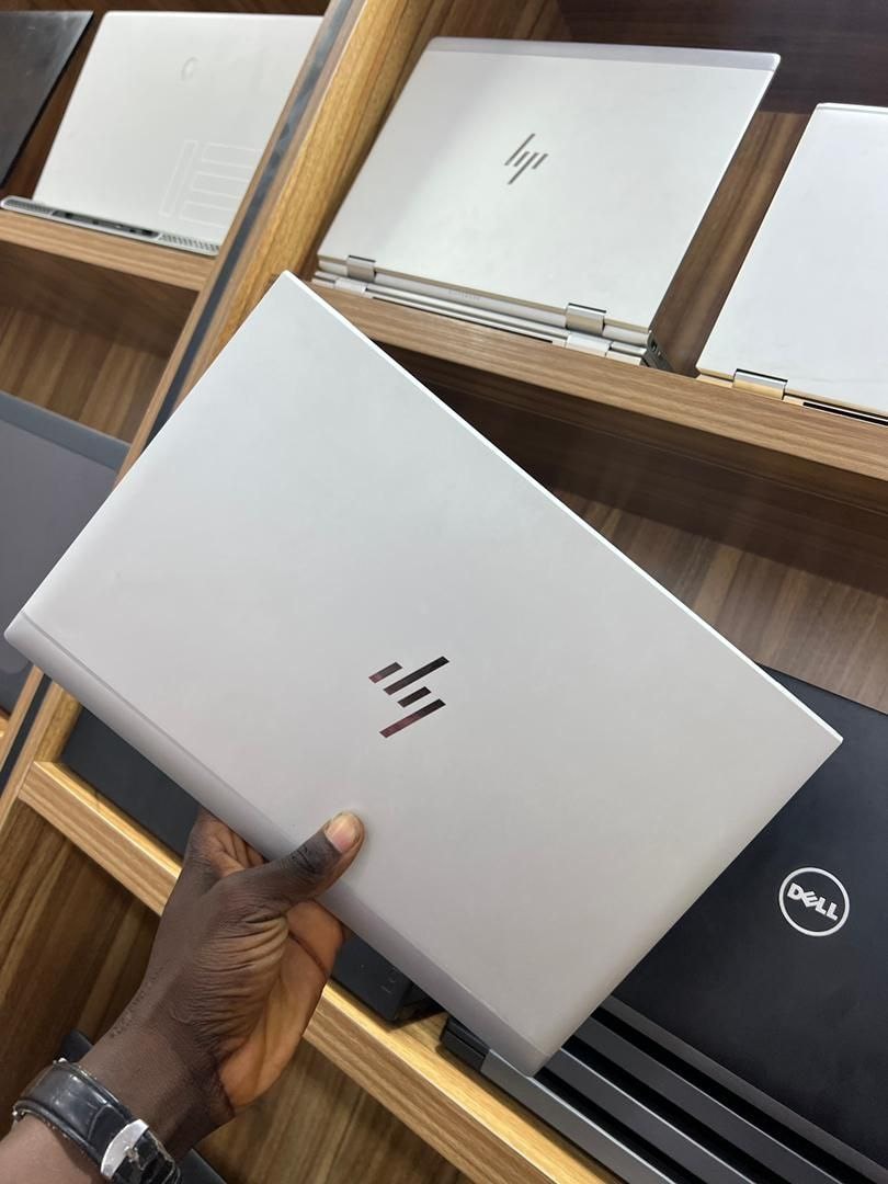 HP Elitebook 830 G7 — photo 3