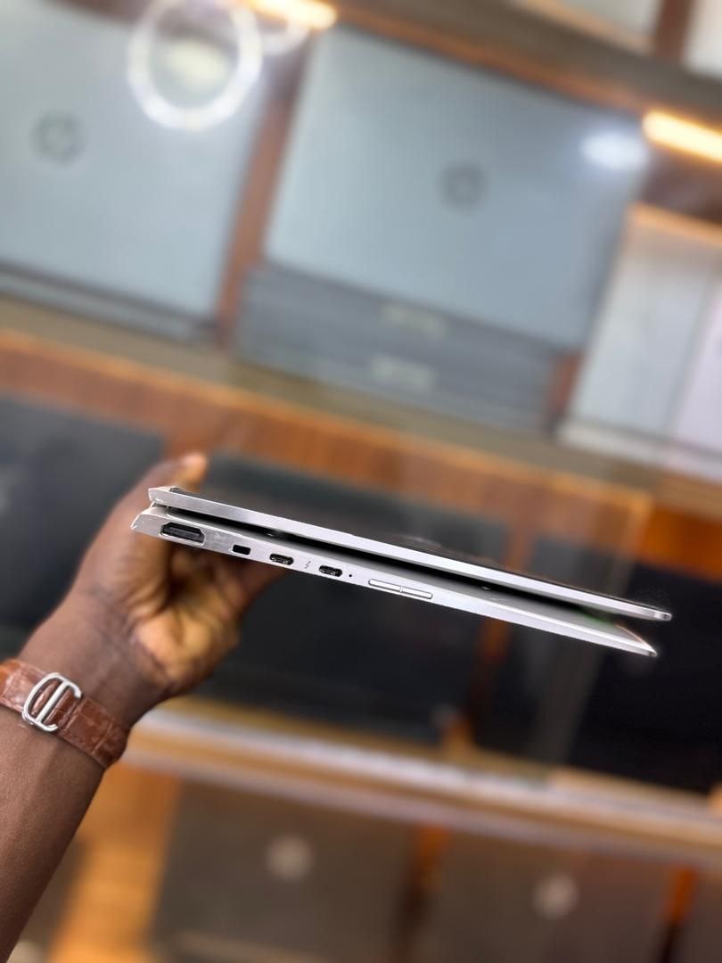 HP Elitebook 1030 G4 X360 2in1 — photo 4