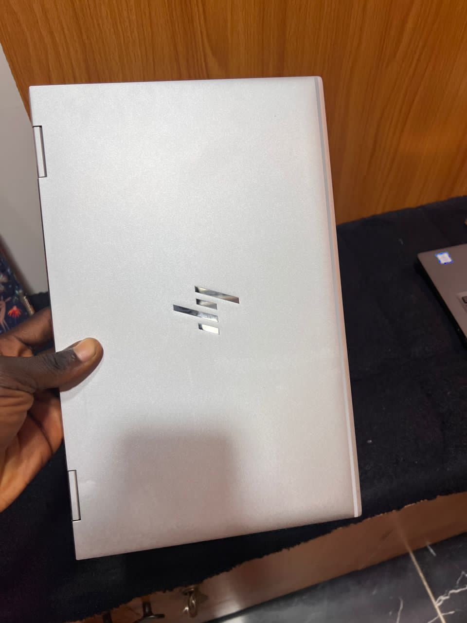 HP Elitebook 1030 G7 X360 — photo 3