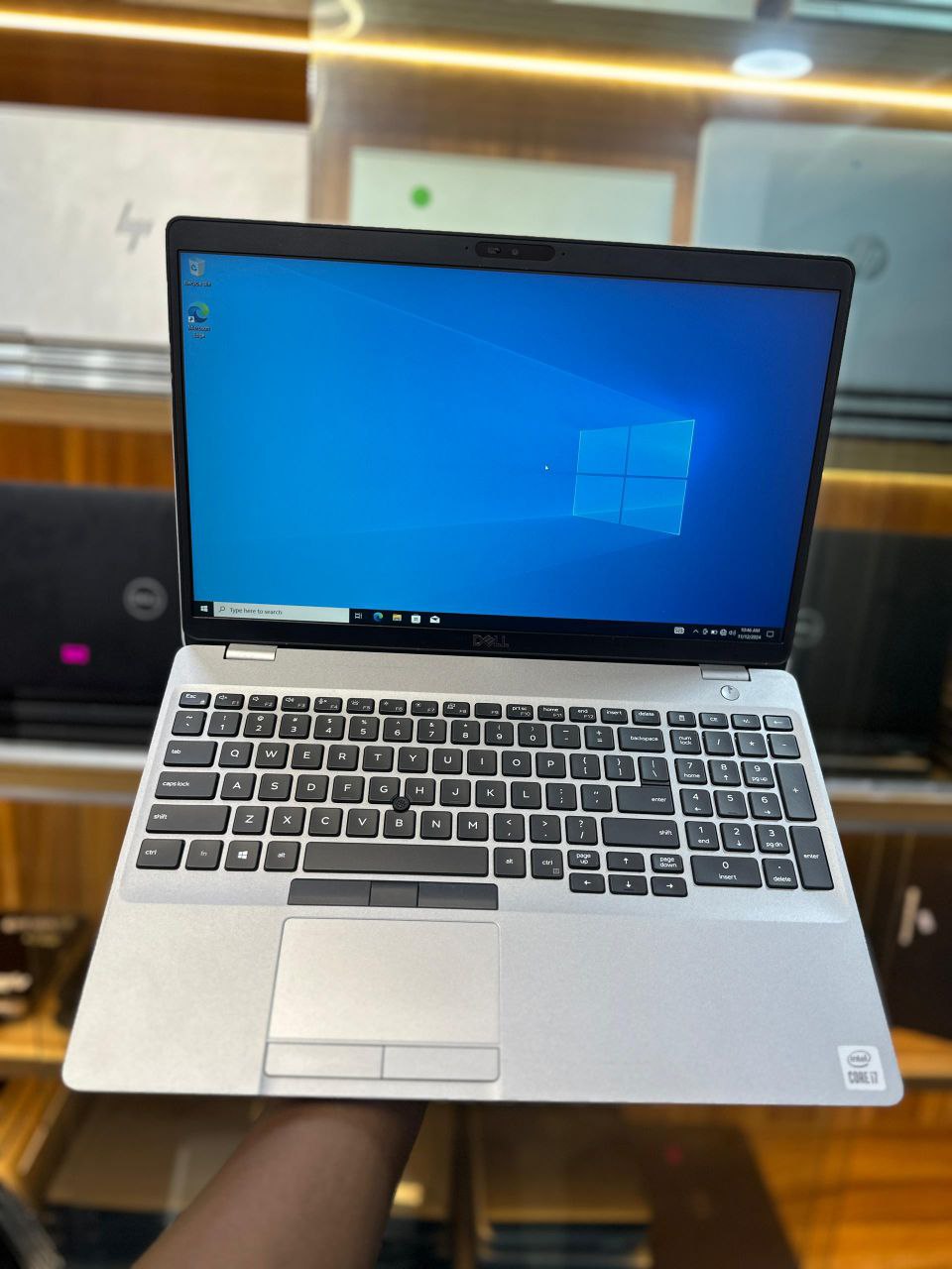 Dell Precision 3551 — photo 1