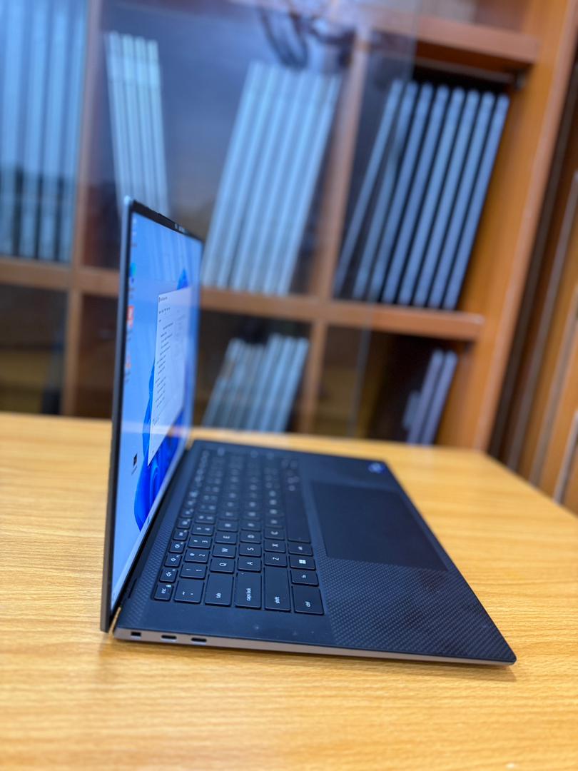 Dell Precision 5570 — photo 4