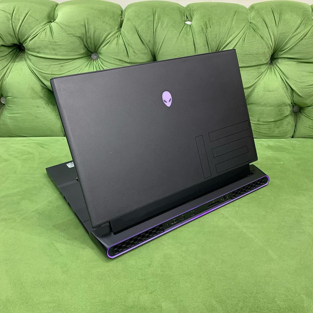 Dell Alienware M15 R4 — photo 3